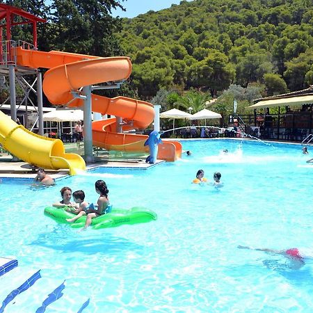 Kamares Apartments Εε Poros Town Esterno foto