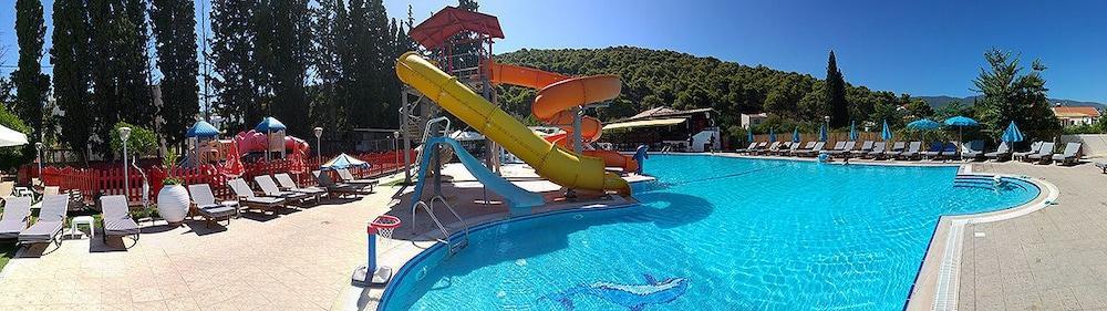 Kamares Apartments Εε Poros Town Esterno foto